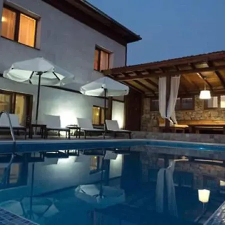 빌라 Leventy 반야